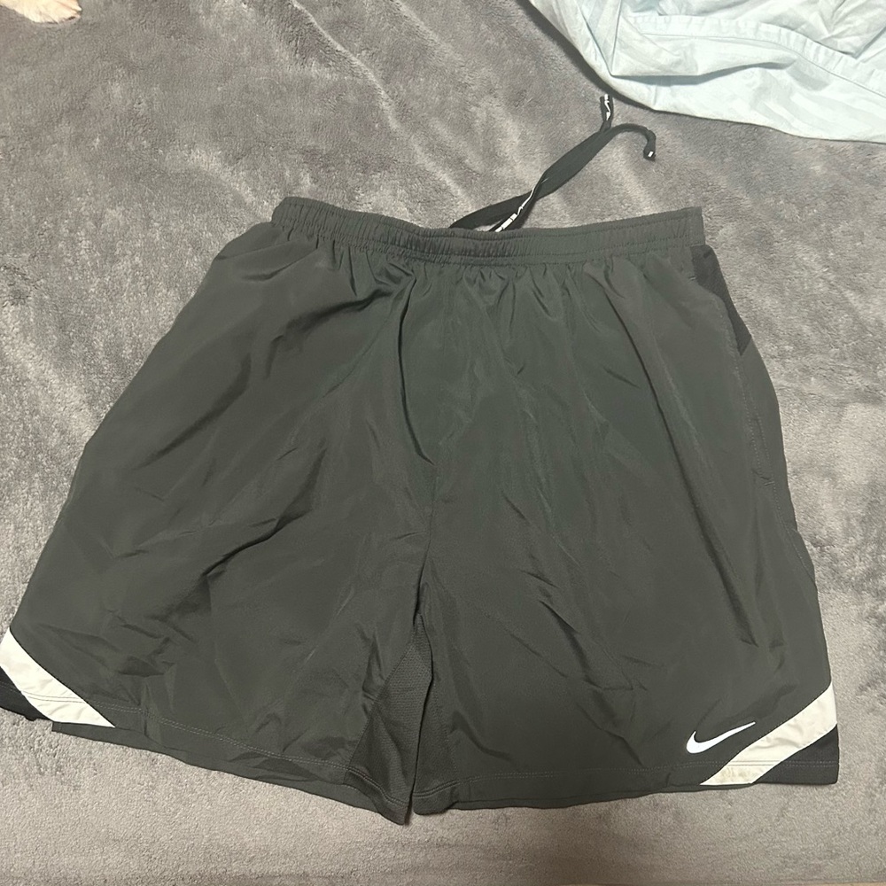 Nike Black Athletic Shorts Lightweight Performance